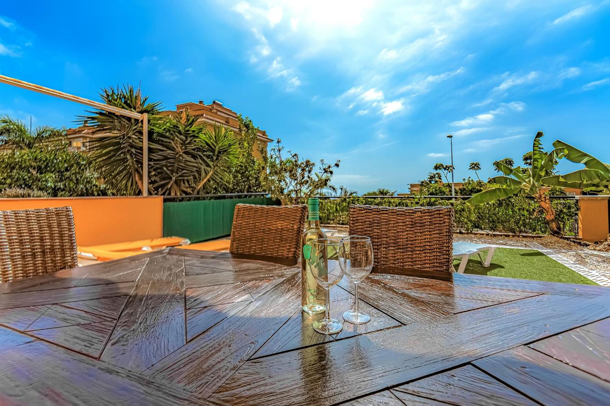 Ocean View Family Apartment In Playa La Arena Puerto de Santiago  Exterior foto